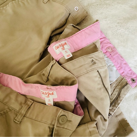 Bundle 3 Girls' Straight Fit Uniform Pants - Cat & Jack™
Khaki - Picture 4 of 9